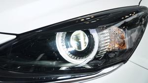 Thế nào là đèn pha, đèn cốt trên ô tô - xe máy?