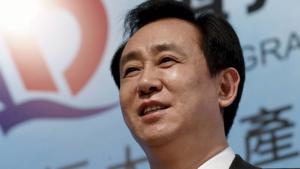 Tỷ phú bất động sản Trung Quốc mơ “nhất thế giới” về sản xuất xe điện