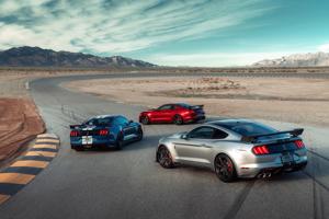 Ford Mustang là xe thể thao bán chạy nhất tại Mỹ năm 2020
