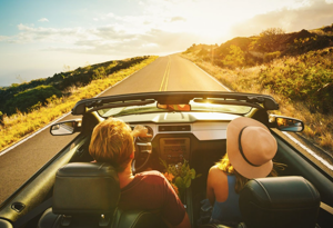 Lái xe đường dài dịp Tết cần chú ý điều gì?