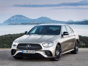 Đại lý nhận cọc Mercedes E-Class 2021 tại Việt Nam: Giao xe tháng 4, sức ép mới cho BMW 5-Series và Lexus ES