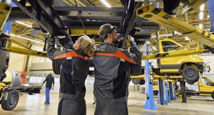 Thêm một ông lớn ô tô tuyên bố chỉ bán xe điện