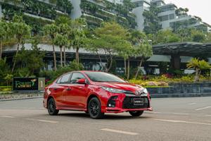 Toyota Vios giảm giá mạnh tại đại lý, có “cơ” trở lại ngôi vương?