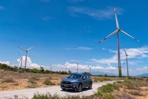 Xe hybrid tiết kiệm xăng như thế nào?