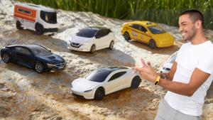 Hãng ô tô đồ chơi cũng không chịu nằm ngoài xu hướng ô tô điện