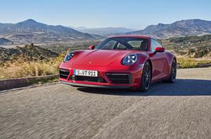 Porsche 911 GTS 2021: Công suất 473 mã lực, khung gầm được nâng cấp