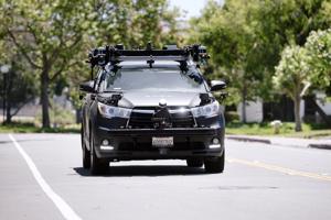 Vì sao những gã khổng lồ công nghệ như Apple, Google thèm muốn thị trường ô tô?