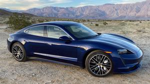 Porsche sắp triệu hồi xe Taycan EV trên toàn cầu