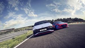 Chi tiết Hyundai Elantra N 2022 vừa chính thức ra mắt