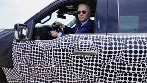 Chính quyền Mỹ sẽ "dễ dãi" với các nhà sản xuất ô tô về lượng khí thải?