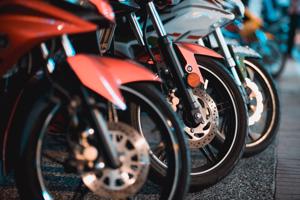 Ảnh hưởng đại dịch COVID-19, doanh số xe máy Honda giảm mạnh