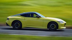 Nissan 400Z ấn định ngày ra mắt - Xe thể thao đã được đăng ký bản quyền kiểu dáng tại Việt Nam