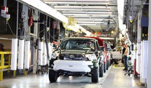 Toyota cắt giảm sản lượng tại tất cả các nhà máy ở Bắc Mỹ, ngoại trừ nhà máy Tundra