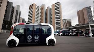 Xe tự lái của Toyota đâm vào vận động viên khuyết tật Olympic