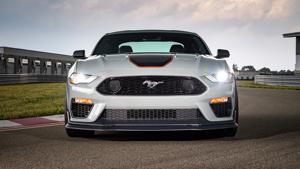 Ford Mustang sẽ có phiên bản hybrid vào 2025