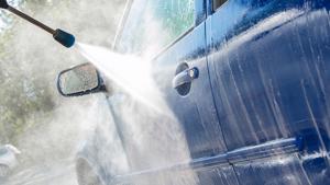 Cần lưu ý gì khi rửa xe áp suất cao?