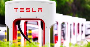 Tesla sáng chế cần gạt nước kính chắn gió ô tô bằng tia laser