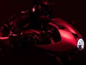 Triumph Speed ​​Triple RR 2021 sẽ ra mắt ngày 14/9 sắp tới