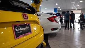 Thị trường ô tô Mỹ sụt giảm kỷ lục do thiếu chip