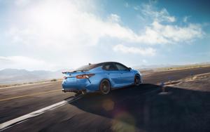 Toyota bổ sung thêm tính năng và màu mới cho Camry 2022