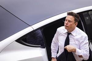 Elon Musk sẽ trả hơn 11 tỷ USD tiền thuế năm 2021