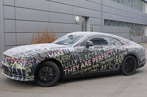 Rolls-Royce Spectre EV sẽ đến tay khách hàng cuối năm 2023