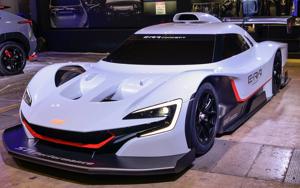 Subaru hé lộ mẫu xe đua chạy điện STI E-RA công suất 1.073 mã lực