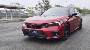 Honda Civic 2022 có mặt tại Hà Nội, sẵn sàng ra mắt khách hàng Việt