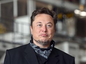 Bán được 26 xe điện trong quý qua, GM vẫn dự đoán vượt Tesla vào 2025