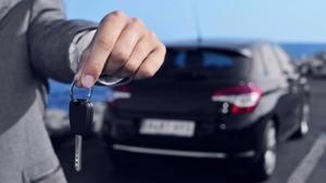 Giá thuê xe tự lái Tết Nguyên đán 2022 ở Hà Nội tăng hay giảm?