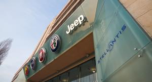 Stellantis quyên góp 1 triệu euro cho người tị nạn Ukraine