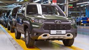 Nhà sản xuất ô tô lớn nhất của Nga đóng cửa vì các lệnh trừng phạt của phương Tây