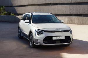 Chi tiết Kia Niro PHEV và EV 2022