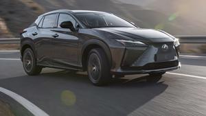 Lexus RZ 450e 2023 - Crossover chạy điện với phạm vi 362km lộ diện