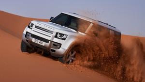 Land Rover Defender 130 chính thức chốt lịch ra mắt