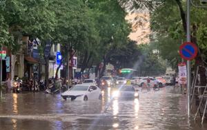 Quy trình xử lý khi xe ô tô bị ngập nước như thế nào?