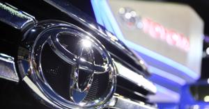 Toyota cắt giảm kế hoạch sản xuất tháng 7 toàn cầu 50.000 xe