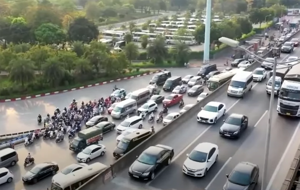 Hà Nội: Ùn tắc giảm sau thí điểm phân luồng giao thông một số “điểm nóng”