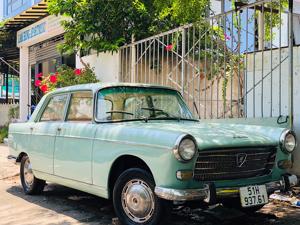 Peugeot 404 - Niềm tự hào một thời của người Sài Thành "hồi sinh" 
