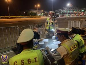 Tin vắn giao thông 24h: Xử lý 8.109 trường hợp vi phạm trật tự an toàn giao thông