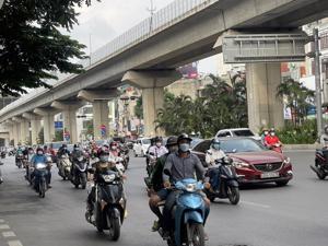 Đi sai làn đường bị phạt bao nhiêu tiền?