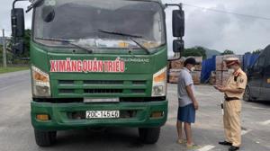 Tin vắn giao thông mới nhất 24h: Xử lý 8.440 trường hợp vi phạm trên cả nước