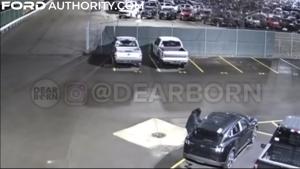 “Siêu trộm” khoắng sạch hàng loạt xe bán tải Ford từ đại lý chỉ trong vài phút