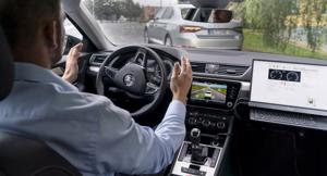 Hầu hết người tiêu dùng vẫn còn “hoang mang” về xe ô tô tự lái