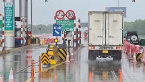 Bộ Giao thông vận tải yêu cầu xử lý dứt điểm bất cập tại hệ thống thu phí tự động không dừng