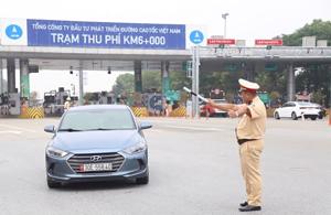 Hơn 10.000 vi phạm giao thông bị xử lý trong ngày đầu cao điểm