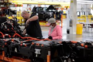 Xe điện chiếm 10% tổng số xe mới bán ra toàn cầu năm 2022