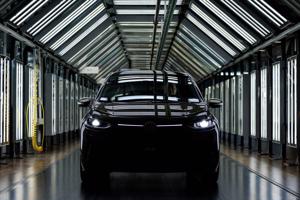 Đức tìm cách xoa dịu xung đột với châu Âu về lệnh cấm xe động cơ đốt trong