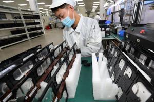 Chuyên gia pin châu Âu lo ngại trước sự phát triển quá nhanh của ngành pin Trung Quốc