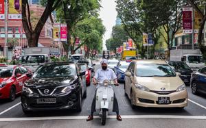 Giấy phép sở hữu ô tô: “Giấc mơ xa xỉ” của tầng lớp trung lưu ở Singapore